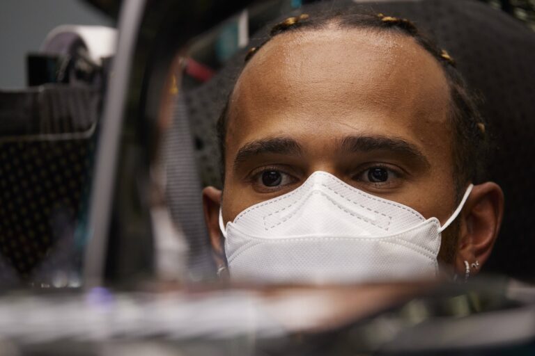 Lewis Hamilton, Mercedes, racingline.hu