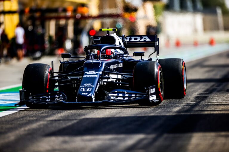 AlphaTauri, Bahrein, racingline.hu