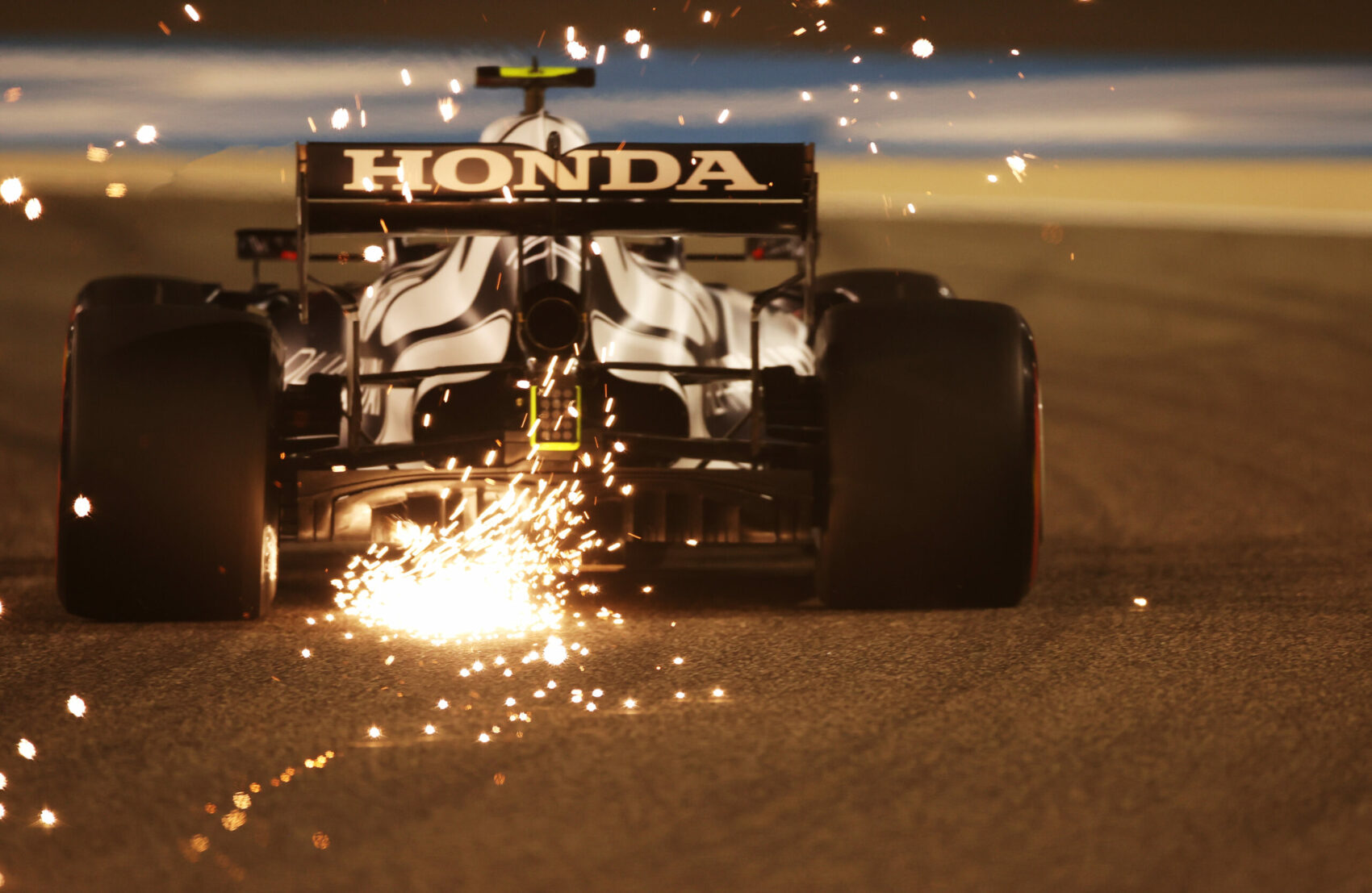 Pierre Gasly, Alphatauri, racingline