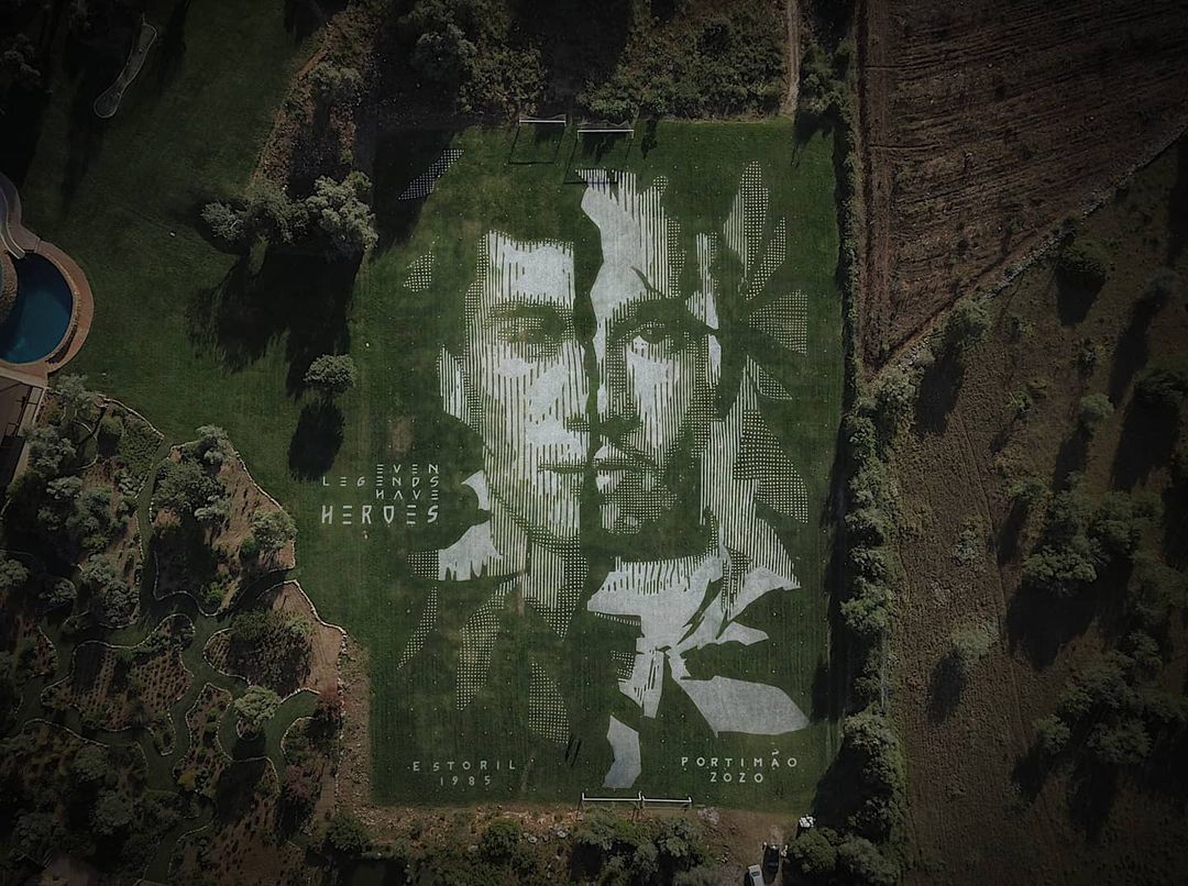 Így készült Portimãoban a Senna és Hamilton fűfestmény – videóval