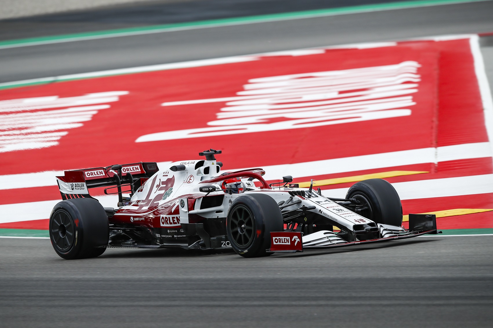 Kubica a futam utáni teszten már 2022 egyik újításával dolgozik