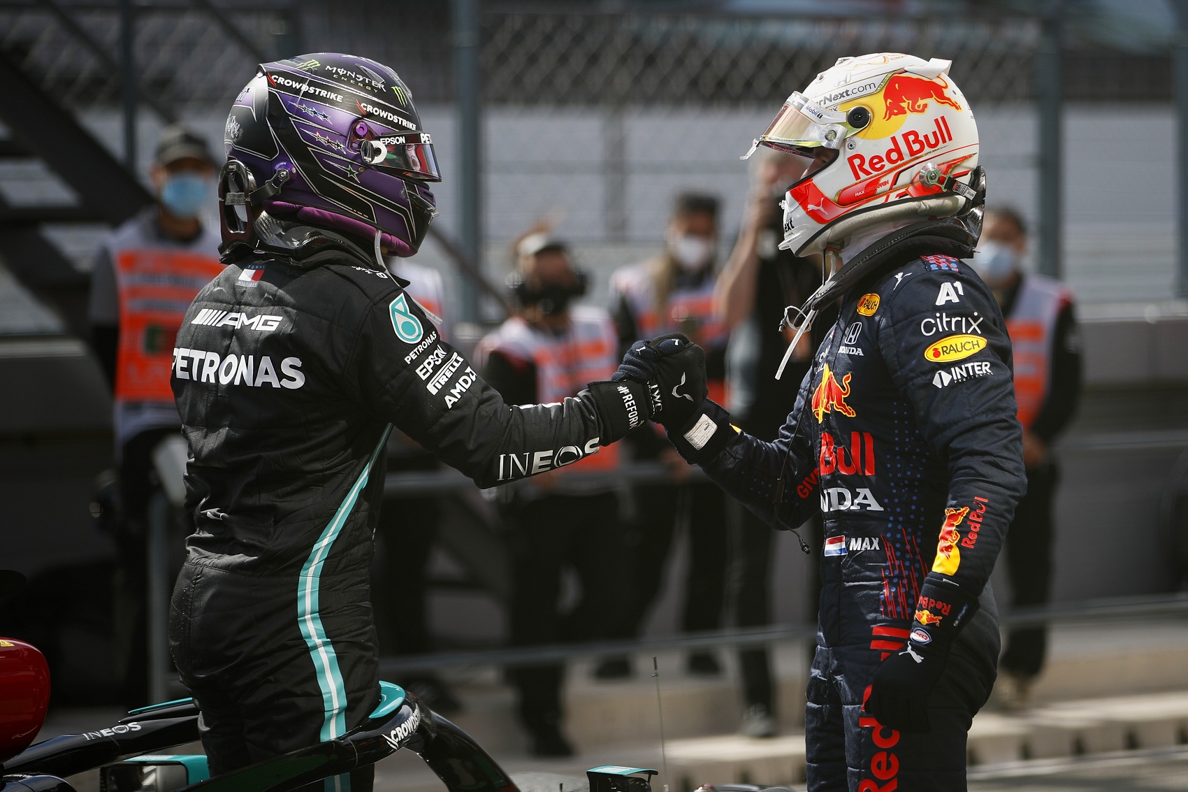 Lewis Hamilton, Max Verstappen, Mercedes, Red Bull