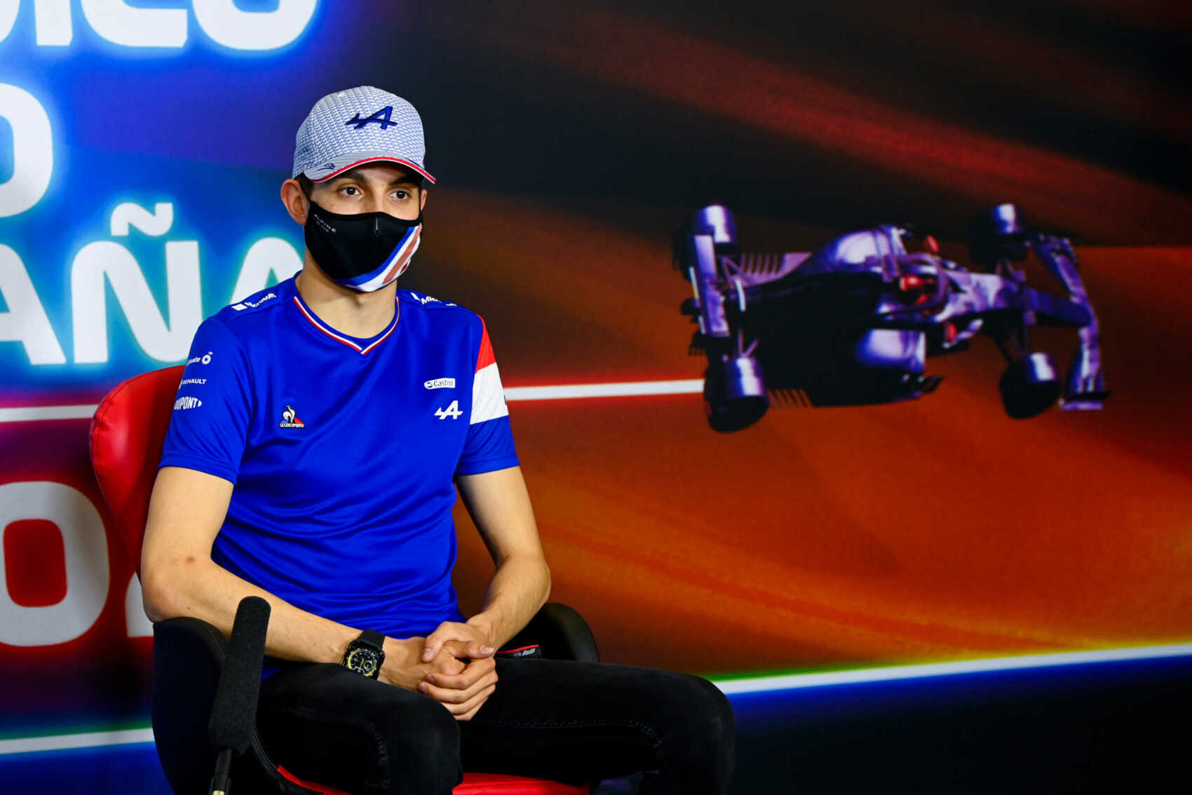 Ocon veszélyt jelenthet Russell Mercedes-es ülésére?