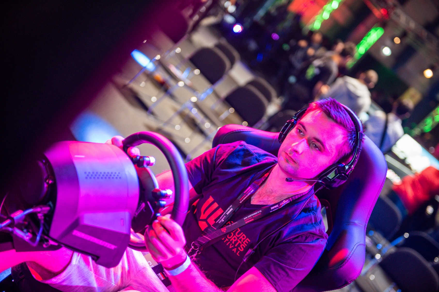 Blazsán Patrik bejutott az e-sport-olimpia döntőjébe – a HUMDA újabb szimulátorbajnokságok szervezésében vesz részt