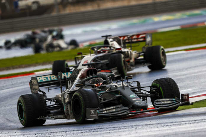 Lewis HAmilton, Romain Grosjean, F1, racingline