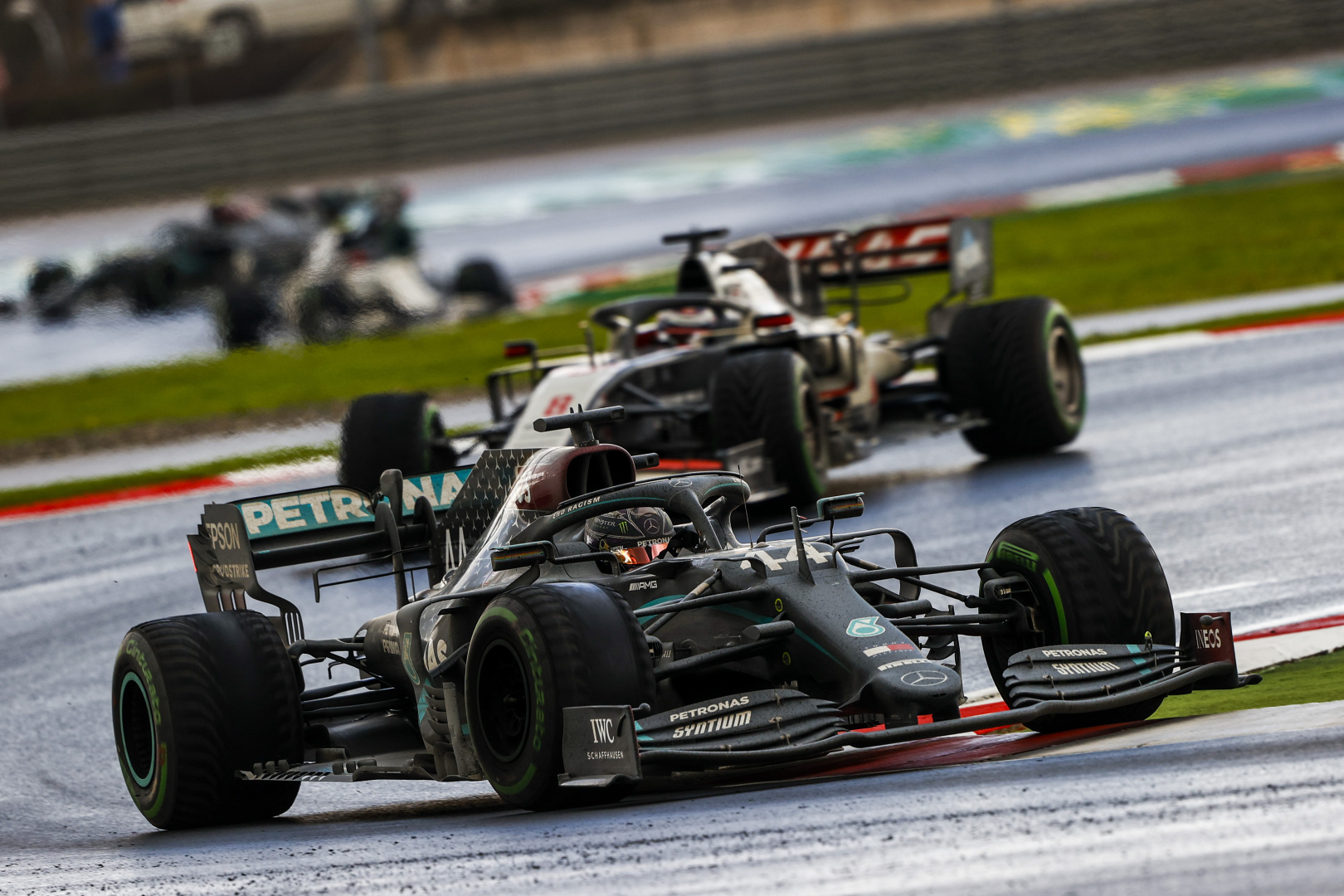 Lewis HAmilton, Romain Grosjean, F1, racingline