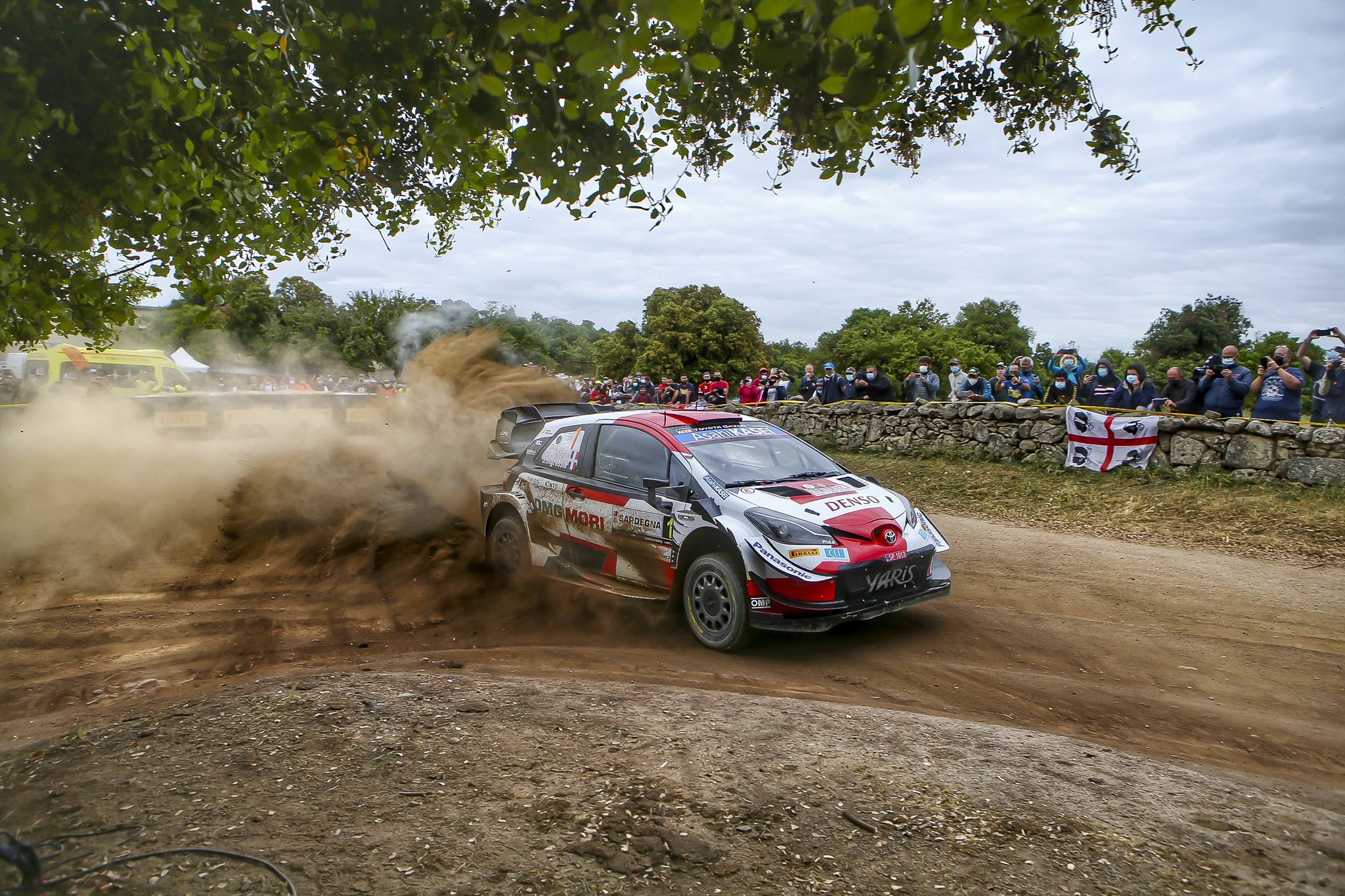 Ogier nyert Szardínián, vezeti a bajnokságot