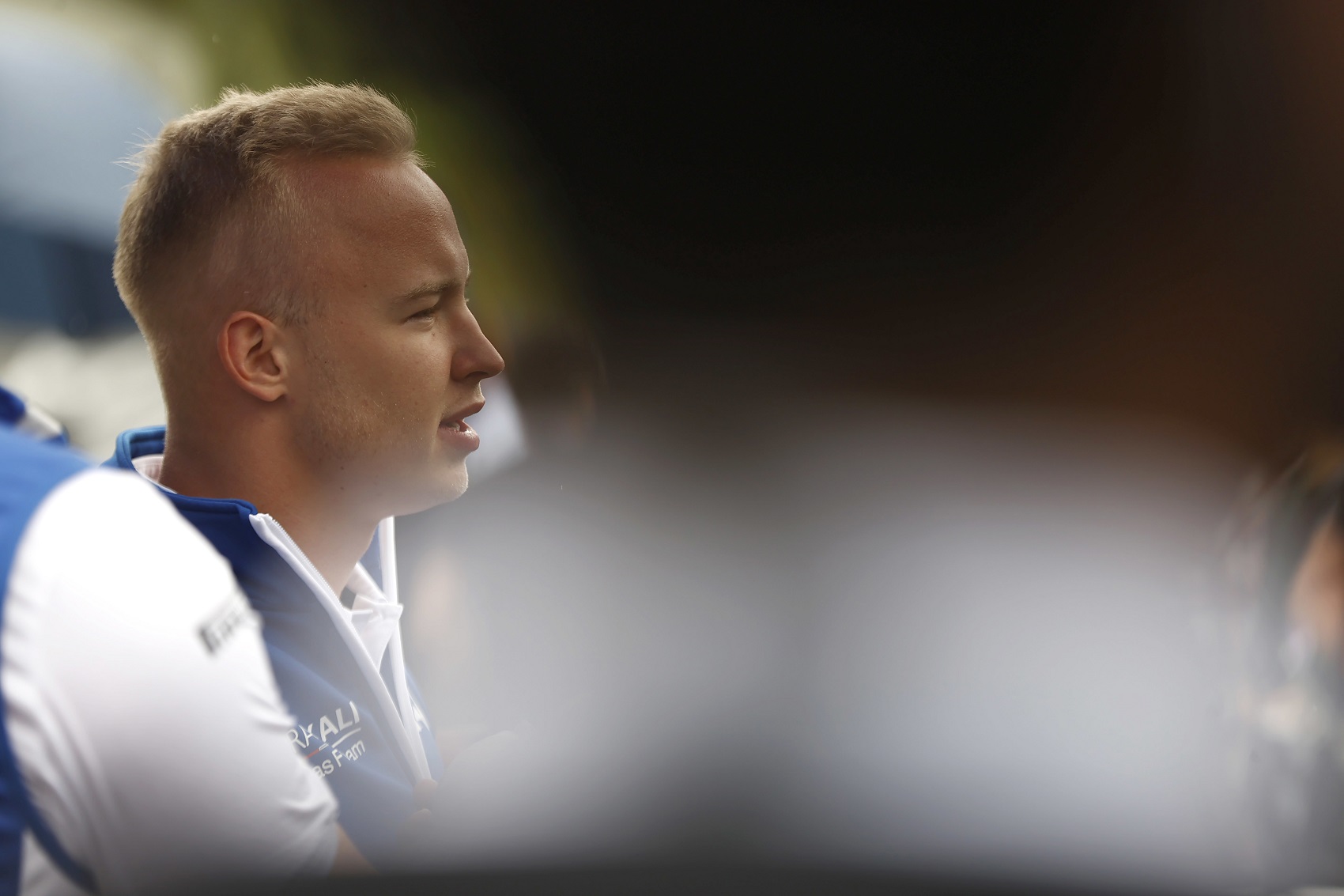 Így még biztos nem láttad „pörögni” a kirúgott orosz pilótát