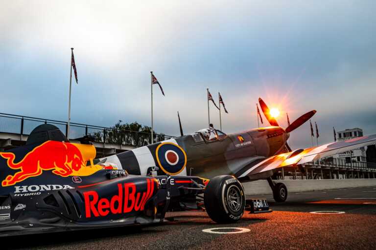RB7, Spitfire, max verstappen
