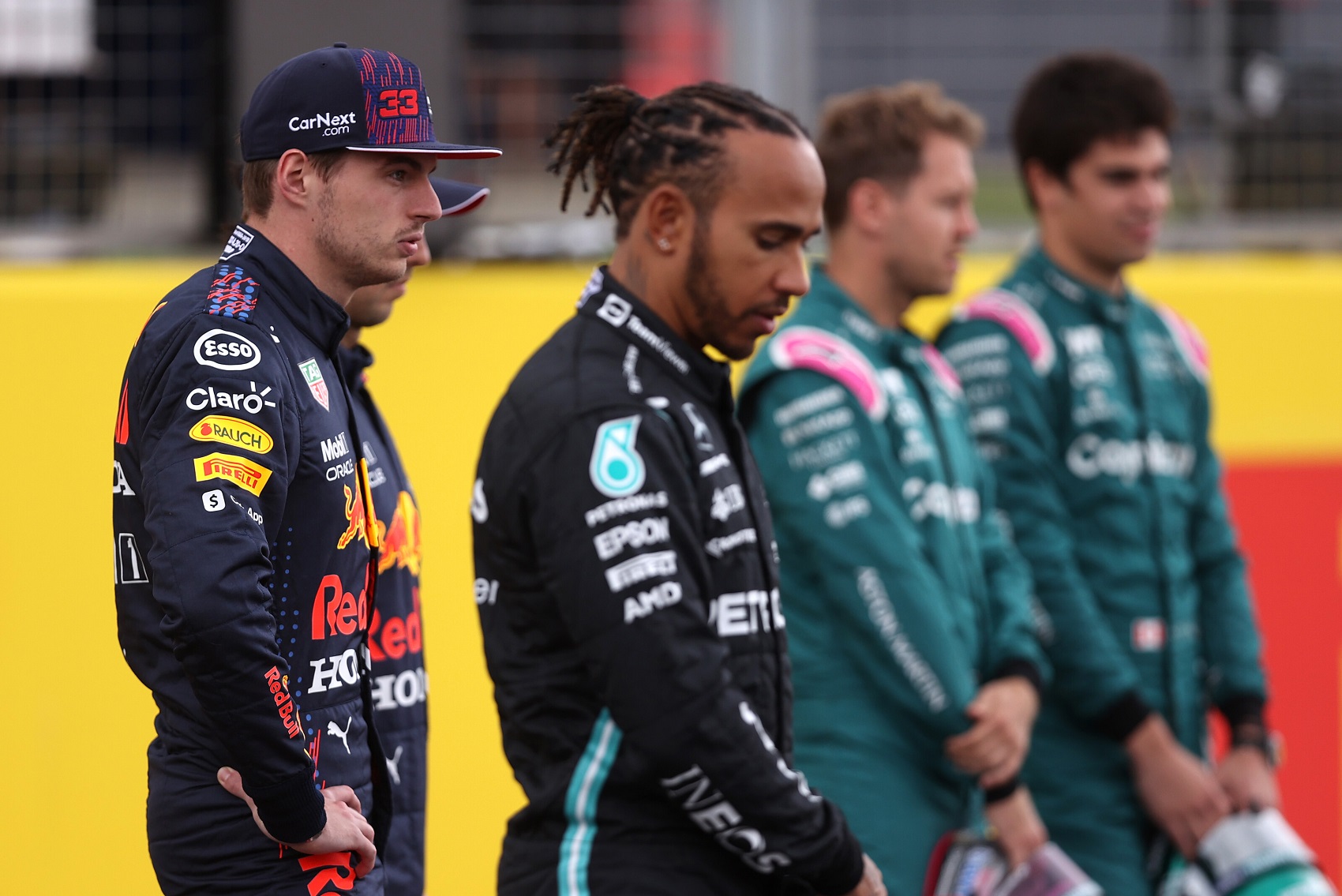 A Mercedes utólag máshogy kezelné Hamilton és Verstappen első nagy balhéját