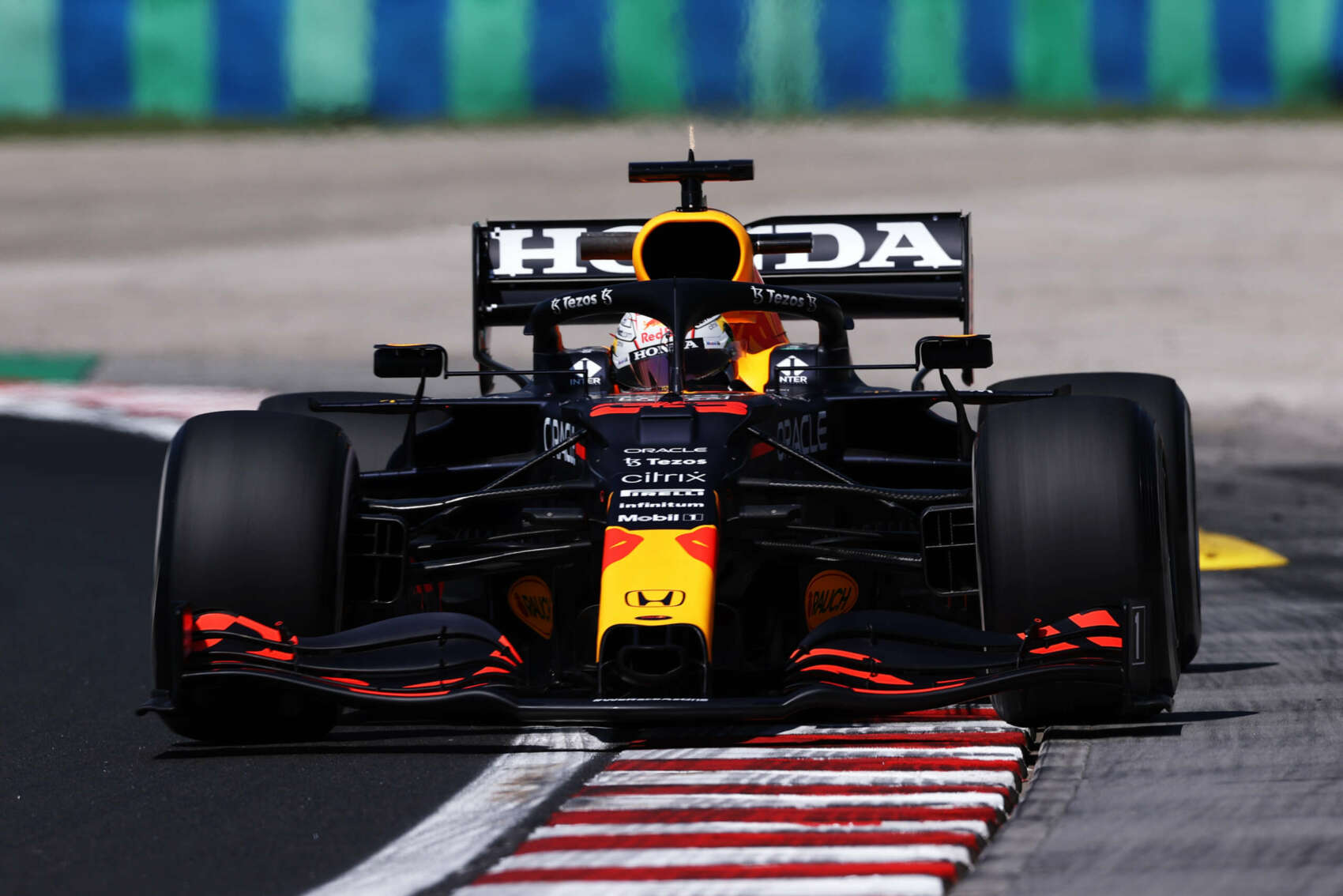 Max Verstappen, racingline