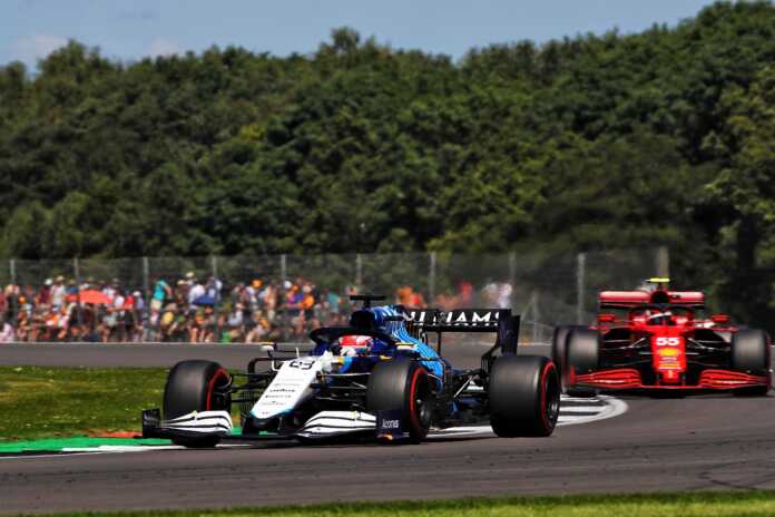 Georger Russell, Carlos Sainz, Williams, Ferrari