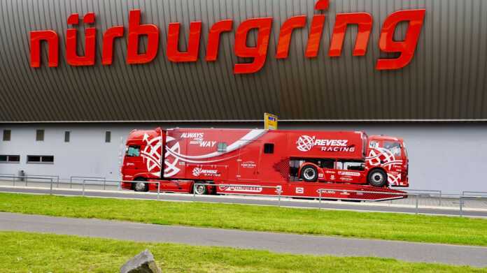 nürburgring, révész racing, áradás