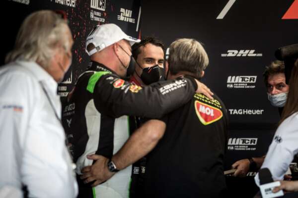 Michelisz Norbert, Robert Huff, Zengő Zoltán, WTCR, racingline.hu