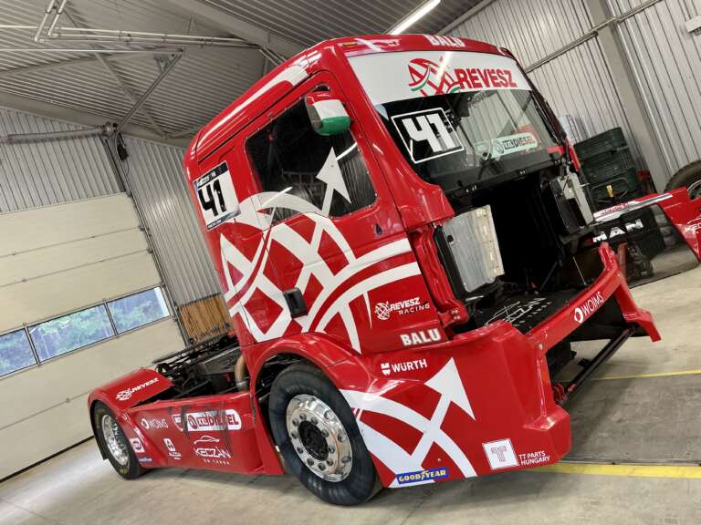 révész racing, kiss norbert