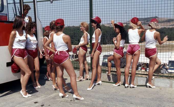 rajtr&aacute;csl&aacute;nyok