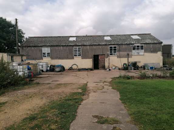 B.R.M. erőforrás-tesztközpont, Folkingham Airfield