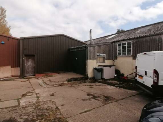 B.R.M. erőforrás-tesztközpont, Folkingham Airfield