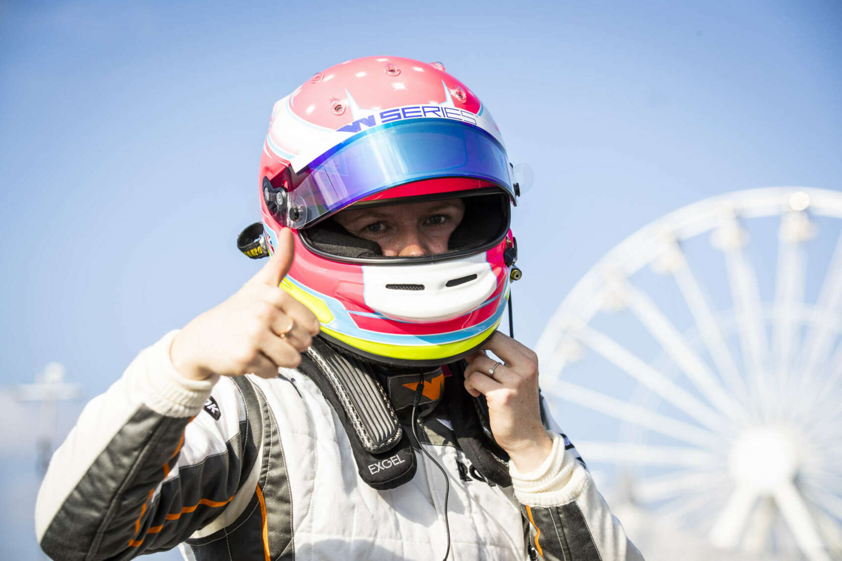 W Series: Powell a pole-ból tudott győzelmet szerezni