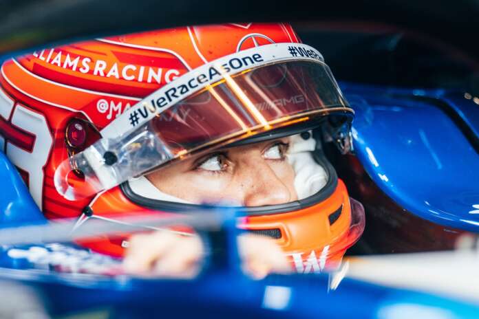 George Russell, Williams, sisakkamera