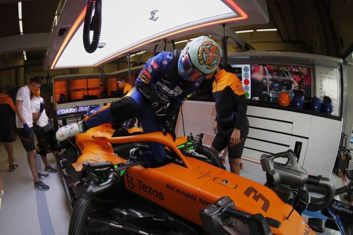 Daniel Ricciardo, kesztyű, F1