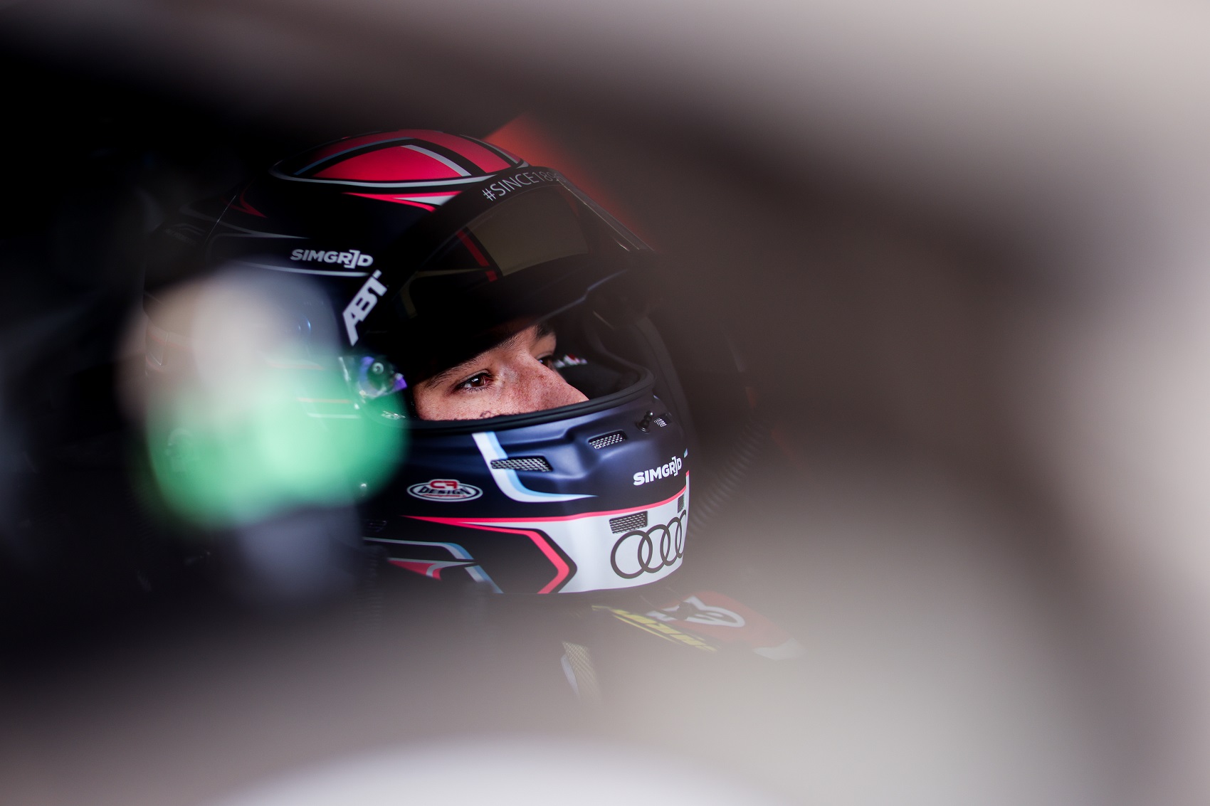 Van der Linde bocsánatot kért Lawsontól a balesetekért