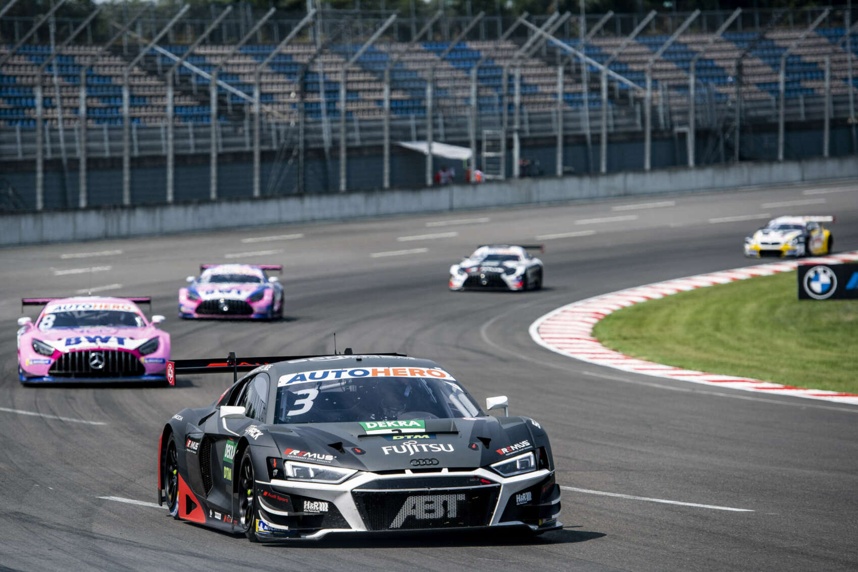 Magabiztos Audi győzelem Hockenheimben, pontegyenlőség a bajnokság élén