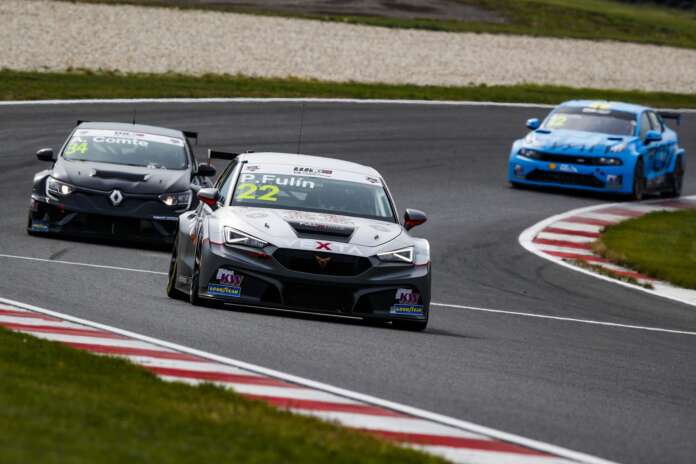 Petr Fulín, Vexta Domy, Cupra, FIA WTCR, racingline.hu