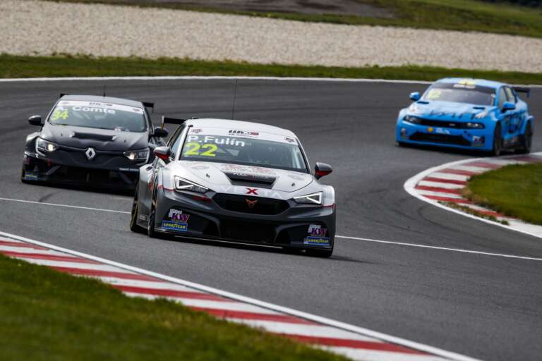 Petr Fulín, Vexta Domy, Cupra, FIA WTCR, racingline.hu