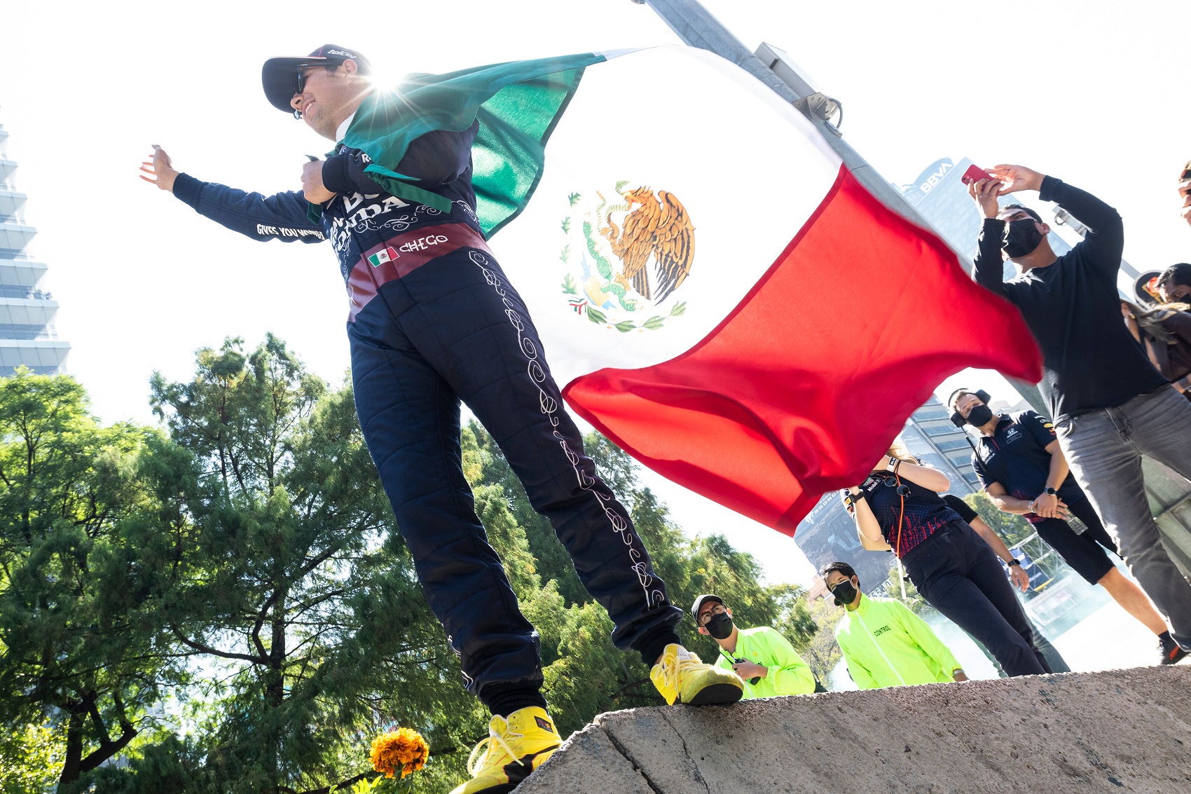 Glock szerint Perez miatt van előnyben Verstappen