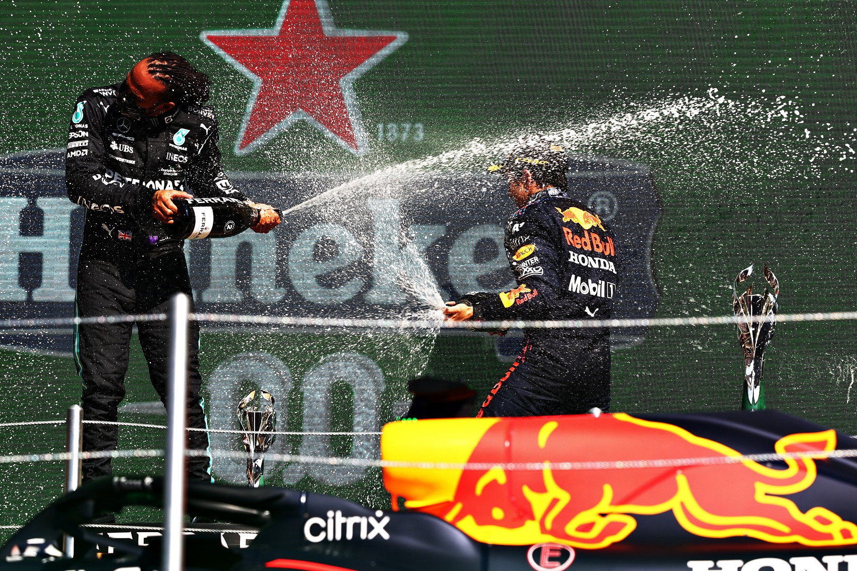 Lewis Hamilton, Sergio Pérez, Mercedes, Red Bull