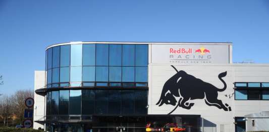Red Bull Racing, Milton Keynes