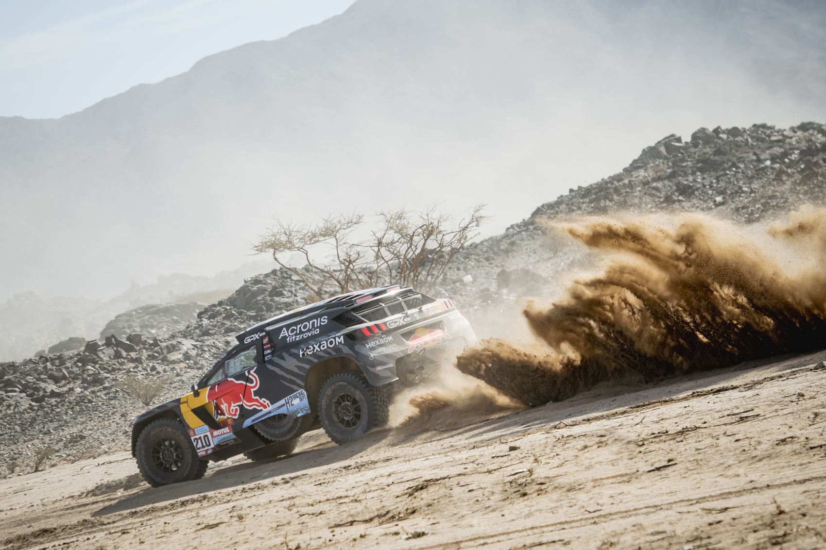 El sem kezdődött a Dakar, de máris vannak kiesők