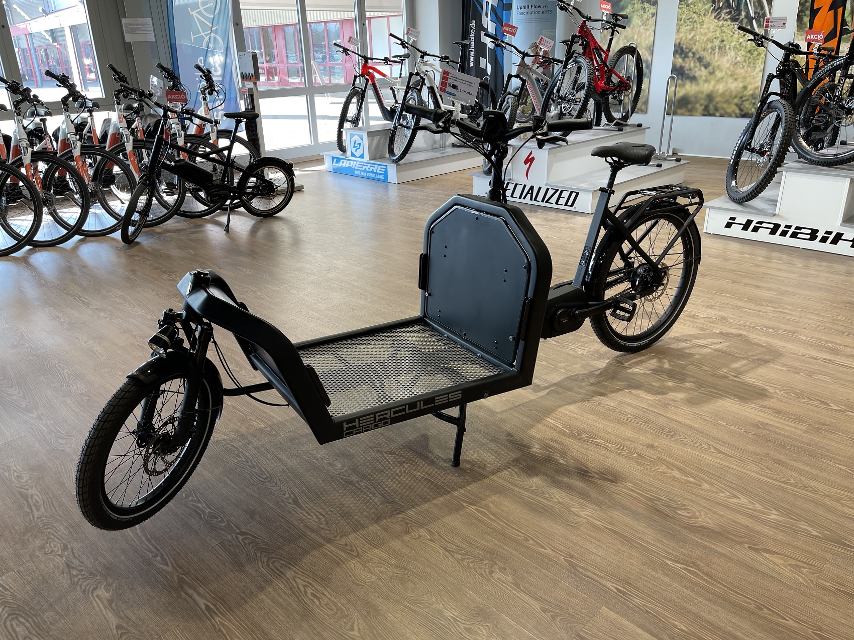 E-cargo teherszállító kerékpár