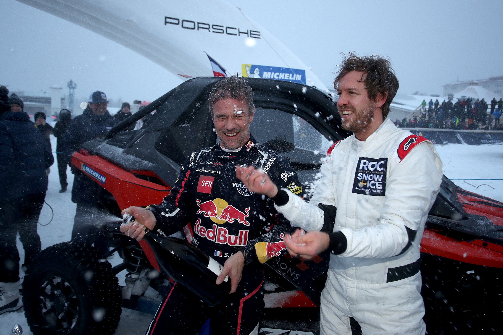 Vettel ellopta a show-t a ROC díjátadón