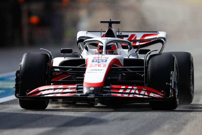 Kevin Magnussen Haas, racingline.hu