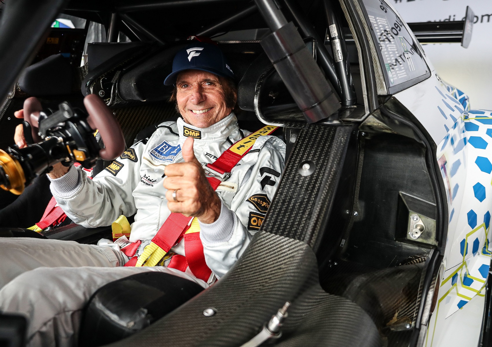 Fittipaldi dicséri Max és Leclerc művészi vezetési képességeit