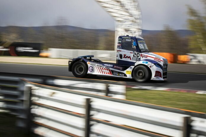 teo calvet, most, kamion