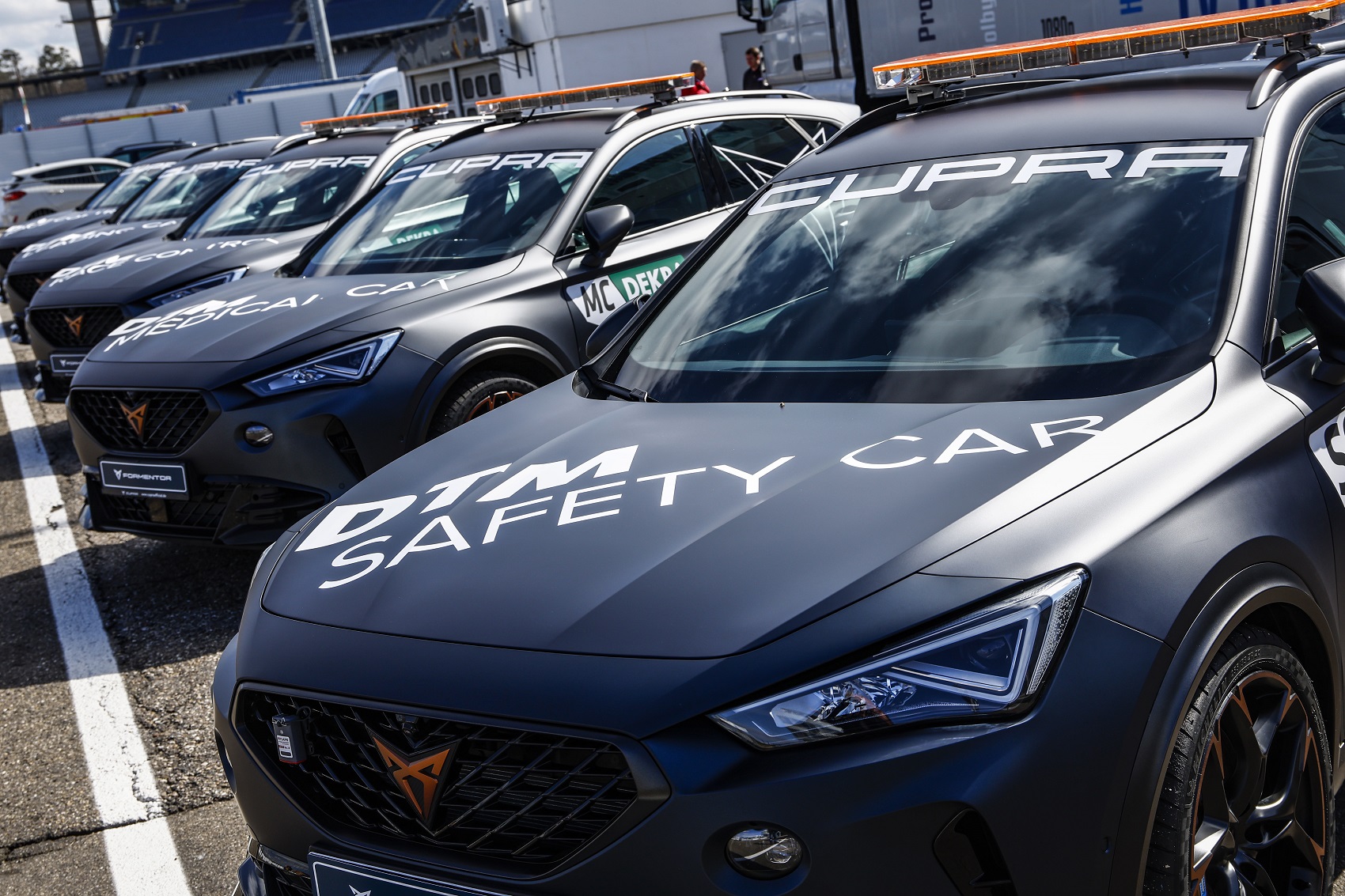 Safety car, biztonsági autó, SC, DTM, racingline.hu