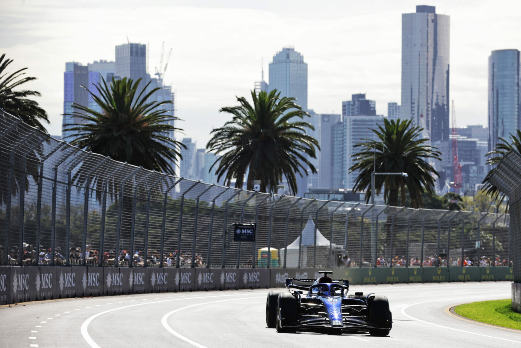 Albon: Az új ausztrál pálya néhol veszélyes