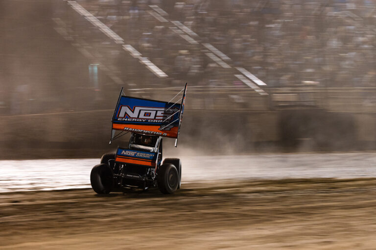 World of Outlaws játékot készít az iRacing