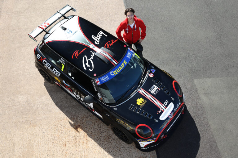 Rácz Geri, Mini Challenge