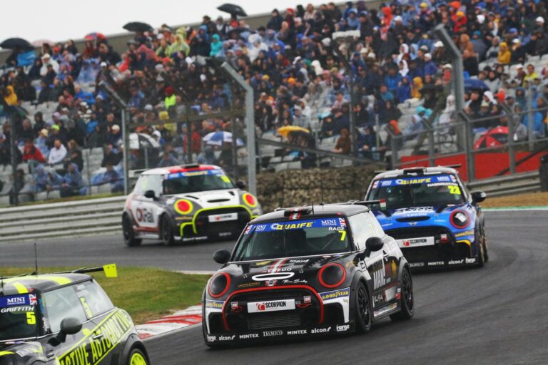 Rácz Geri, MINI CHALLENGE, Brands Hatch