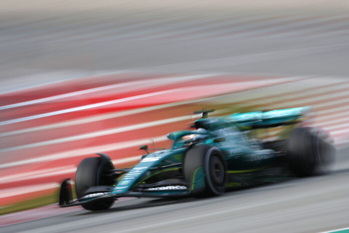 Sebastian Vettel, Aston Martin, teszt, Barcelona