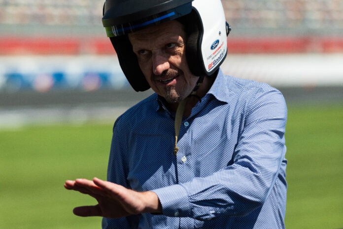 Günther Steiner, Magnussen