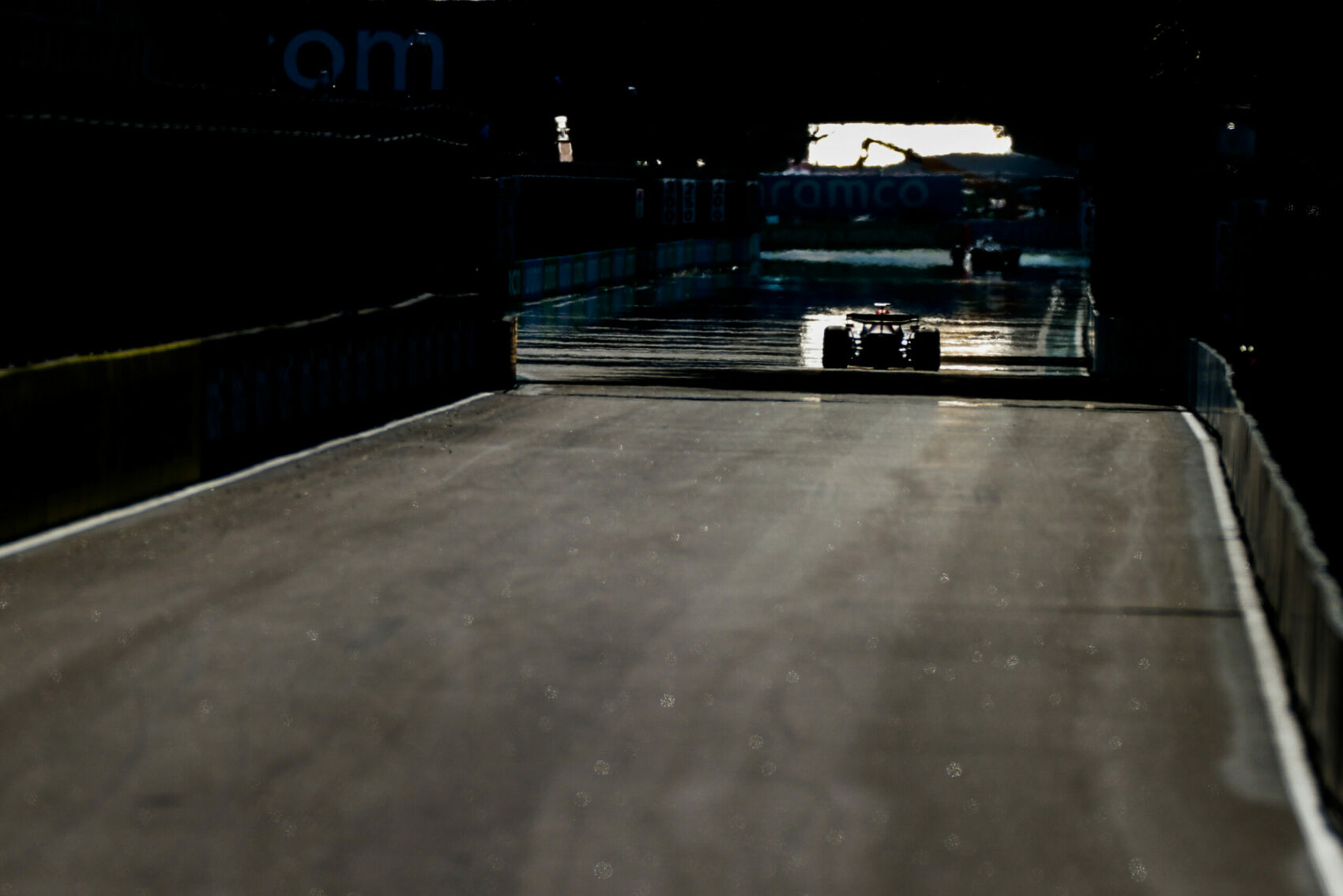 Nem Forma-1-es szintű – kiakadtak a pilóták a miami pálya aszfaltjára