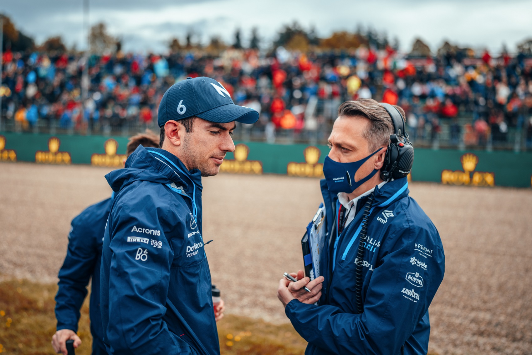 Latifi reagált a Piastri pletykákra