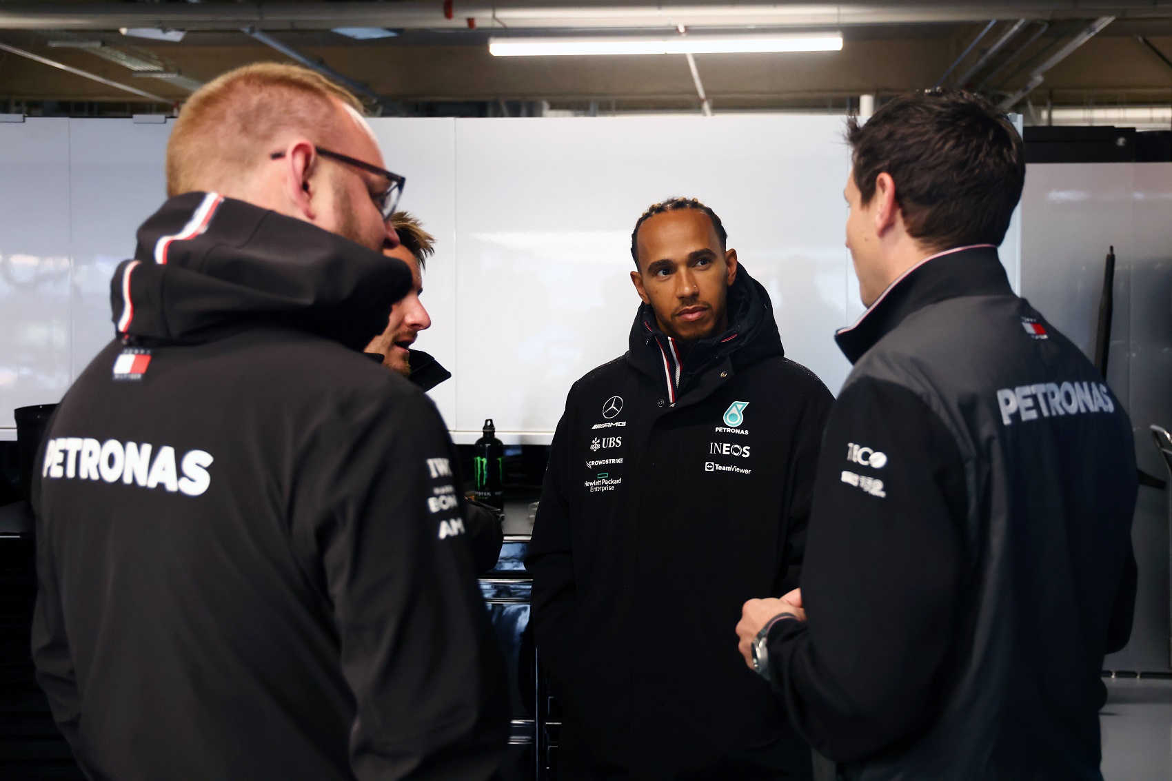 Lewis Hamilton ennél többet vár az FIA-tól és a Mercedestől