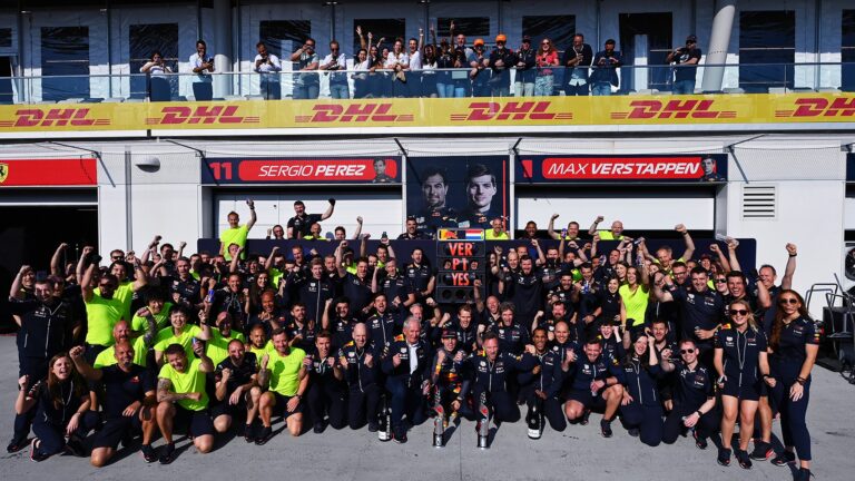 Max Verstappen, Helmut Marko, Christian Horner, Red Bull