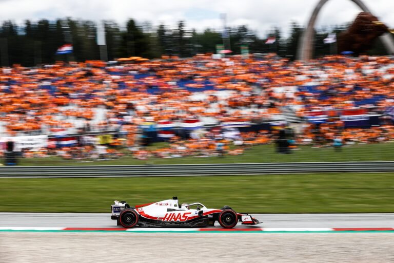 Kevin Magnussen, Haas